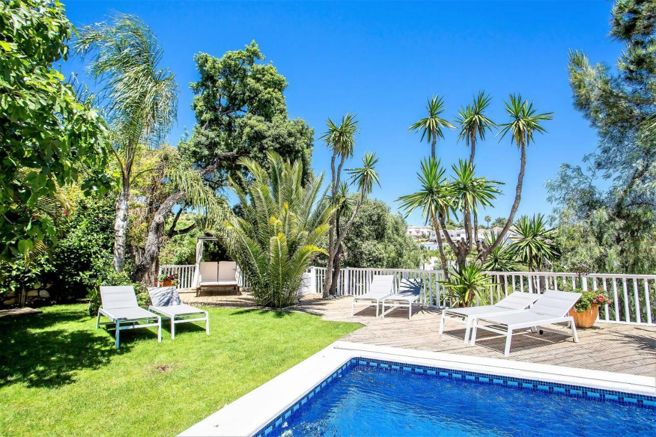 Luxury Villa With Swimming Pool And Jacuzzi Marbella Exterior foto